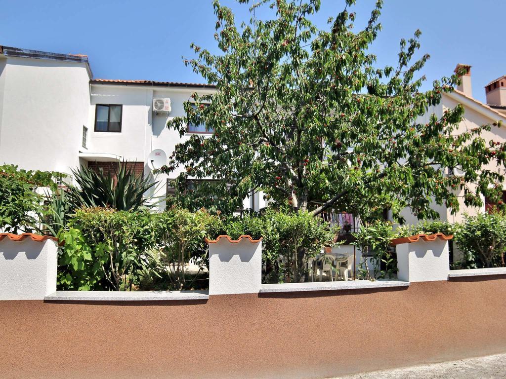 Apartments Suki Rovinj Quarto foto